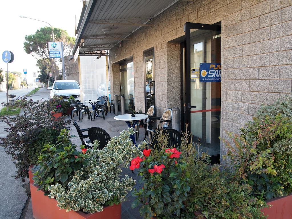 Caffetteria Dell'Angolo Hotell Borghetto Secondo Eksteriør bilde
