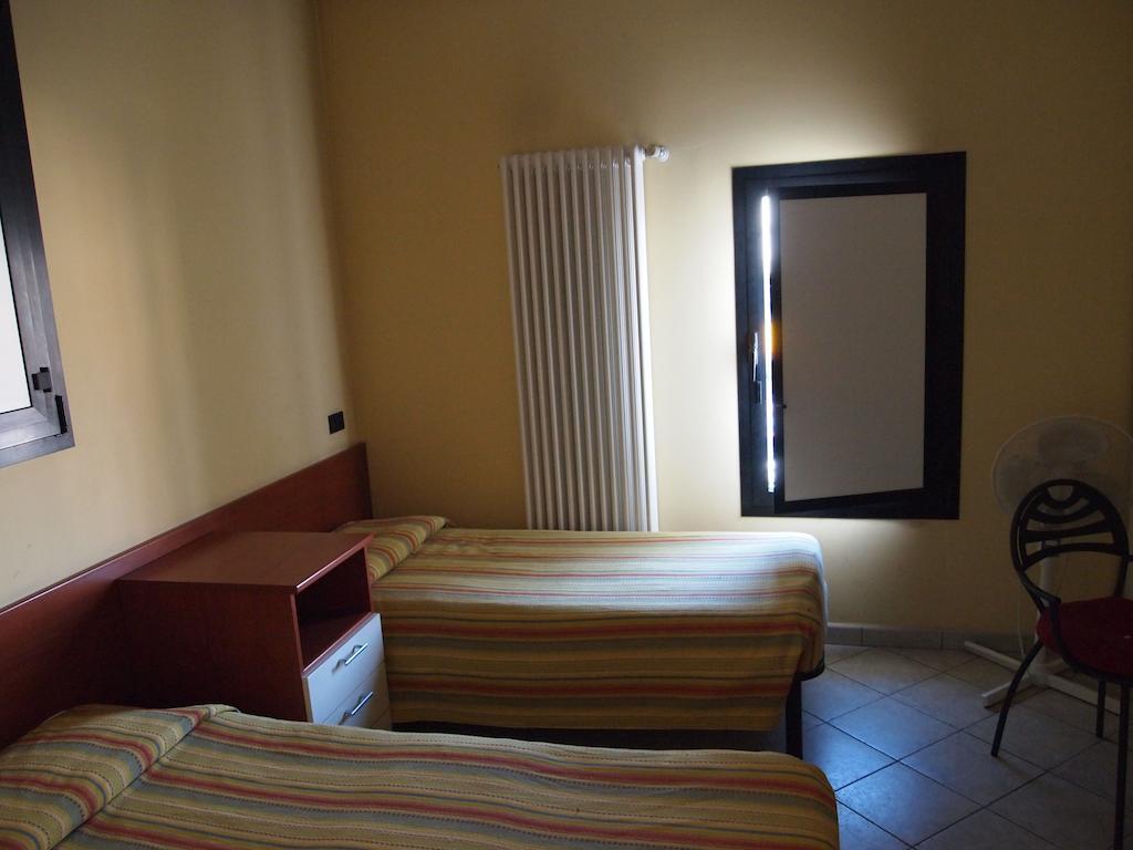 Caffetteria Dell'Angolo Hotell Borghetto Secondo Eksteriør bilde