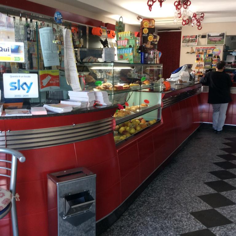 Caffetteria Dell'Angolo Hotell Borghetto Secondo Eksteriør bilde